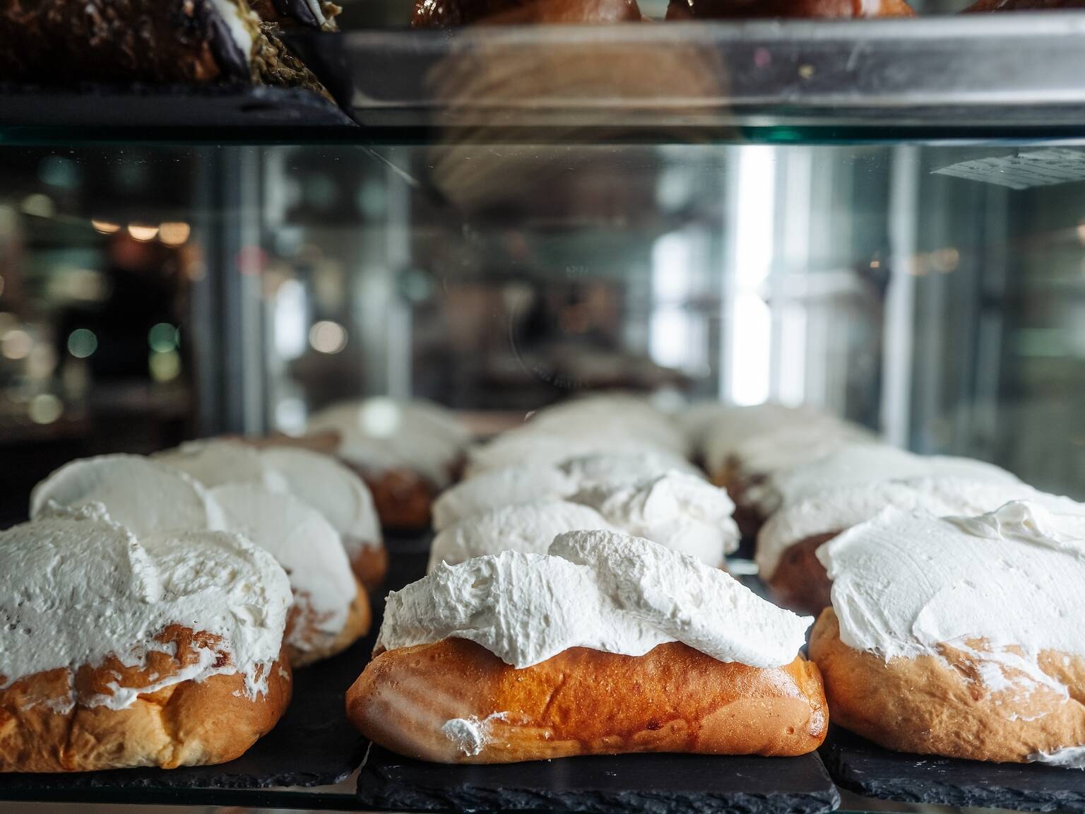 10 Best Foods To Try In Rome According To Locals