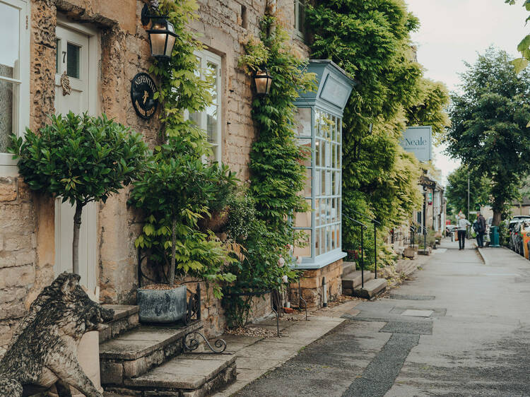Go antique shopping in Stow-on-the-wold
