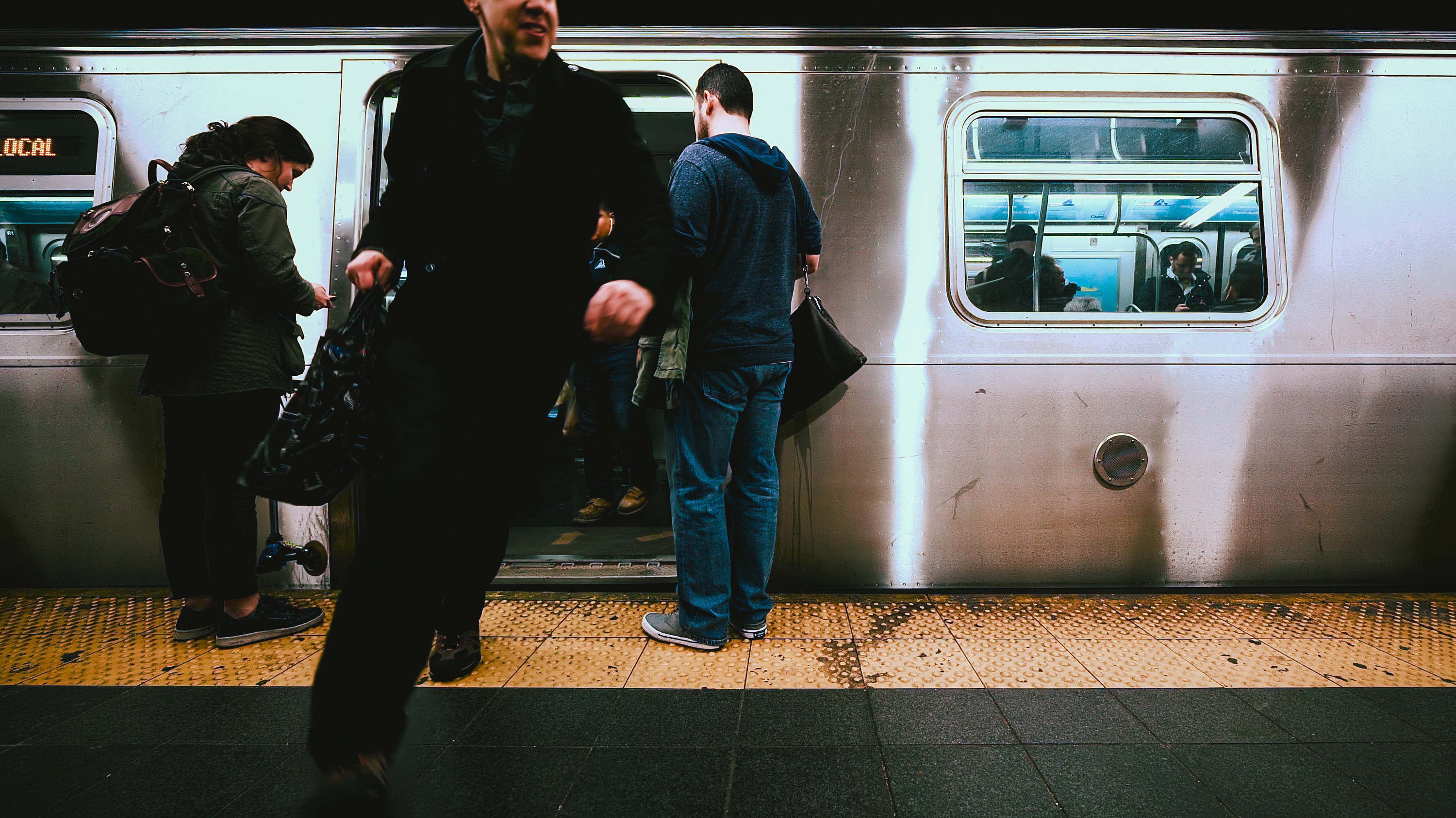 There's a new record for the fastest trip through the NYC subway