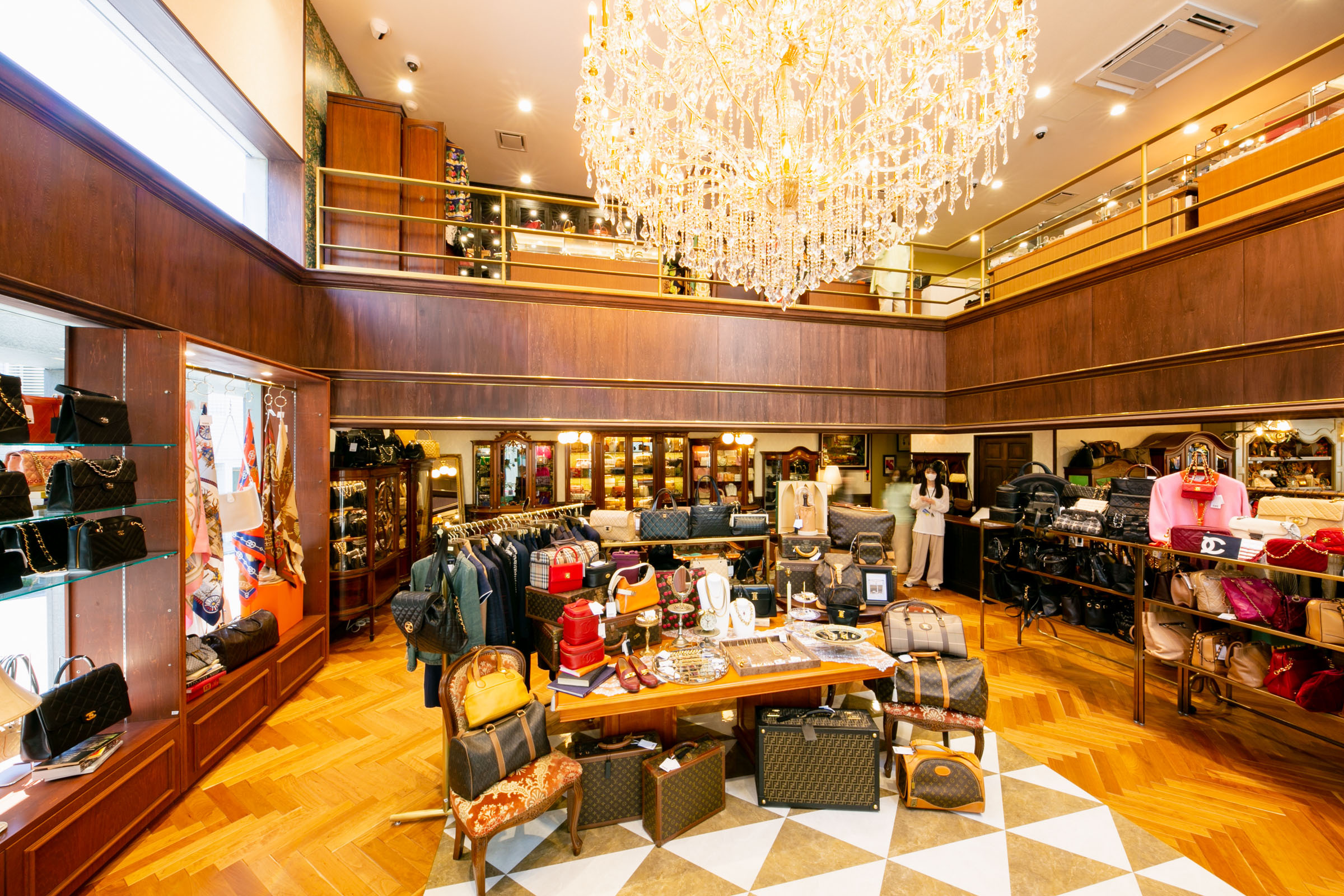 7 best vintage shops for designer fashion and bags in Tokyo