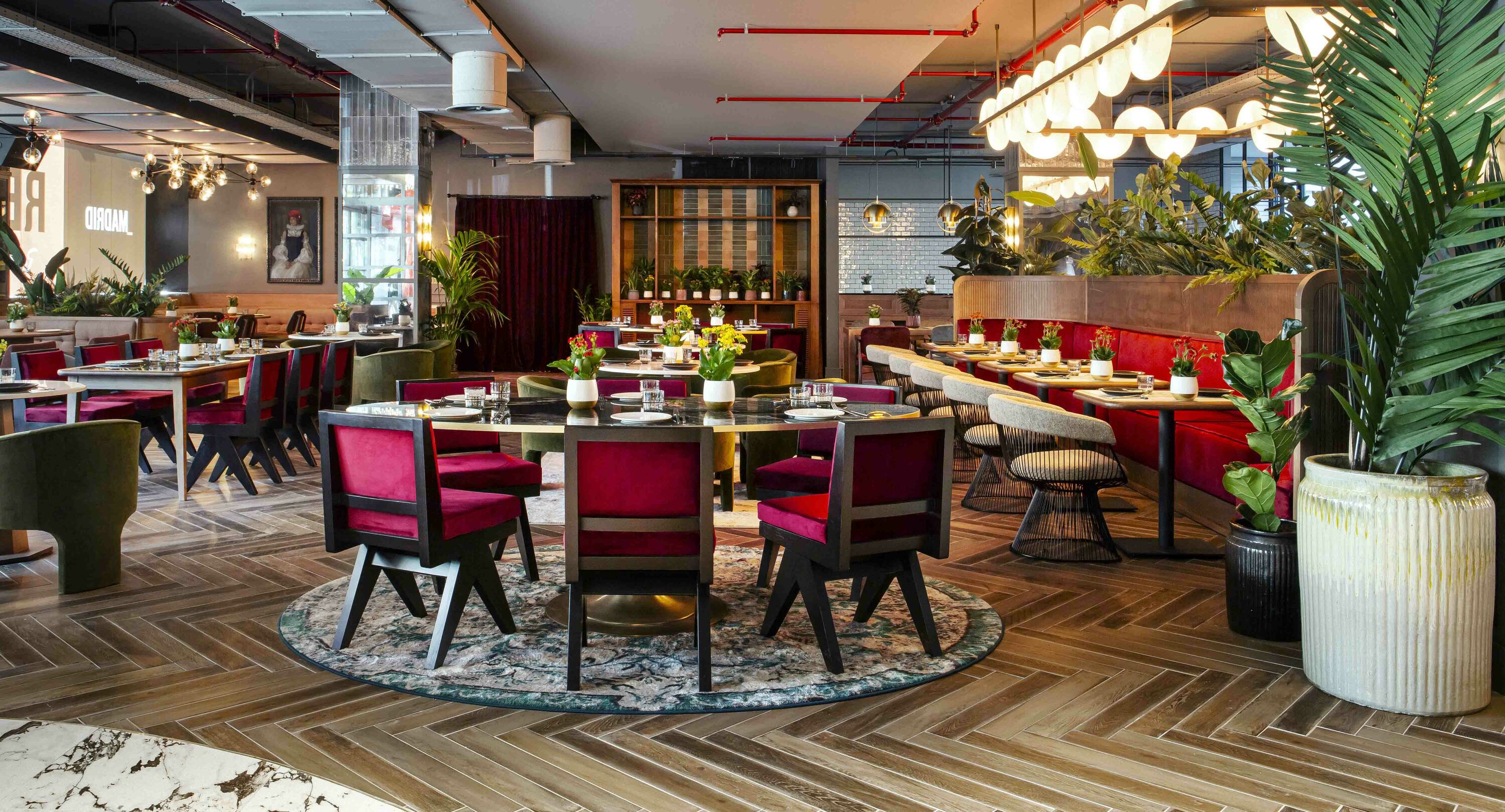 Radisson RED