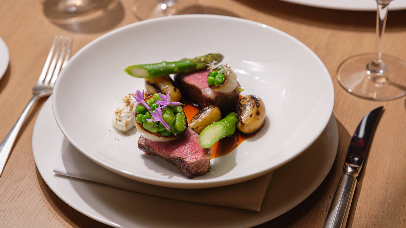 Review Berners Tavern restaurant in Fitzrovia, London