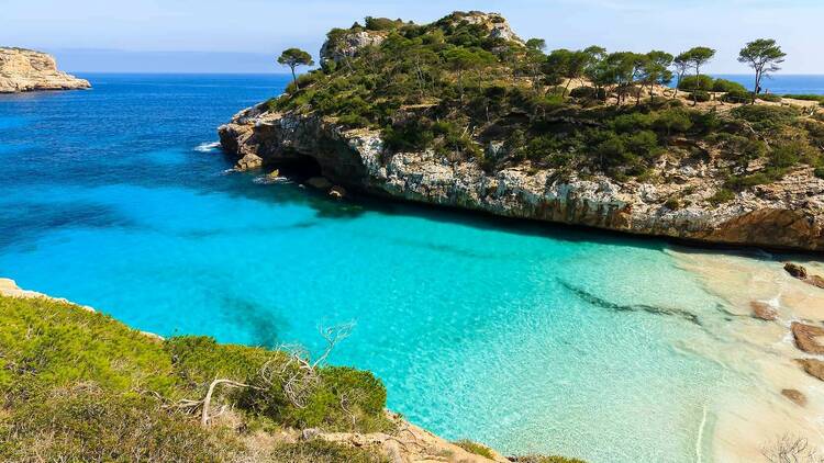 La lista con las 50 mejores playas del mundo para visitar en 2023, y esta de Mallorca es la única española