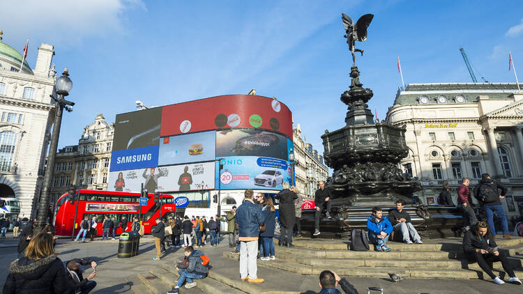 Piccadilly Circus central London 