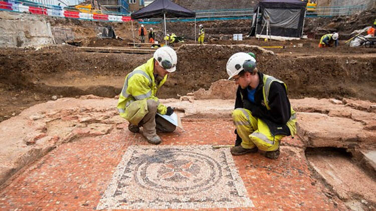 A Roman tomb discovered near London Bridge