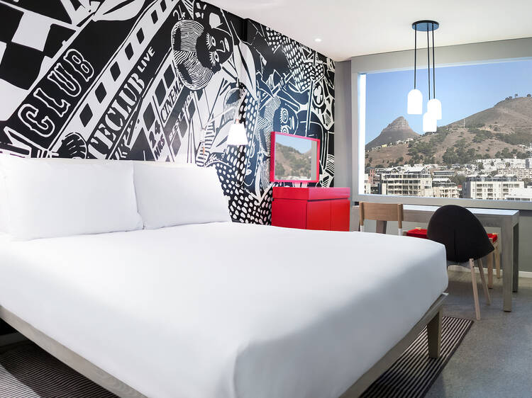 Radisson Red Hotel V&A Waterfront