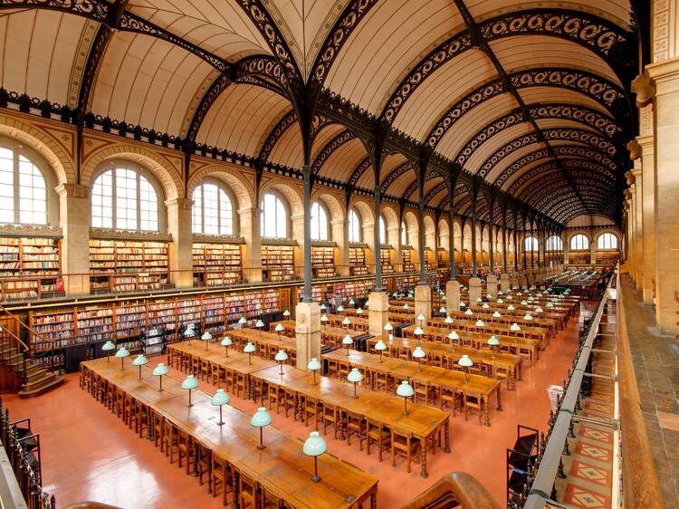 18 bibliothèques pour être à la page à Paris