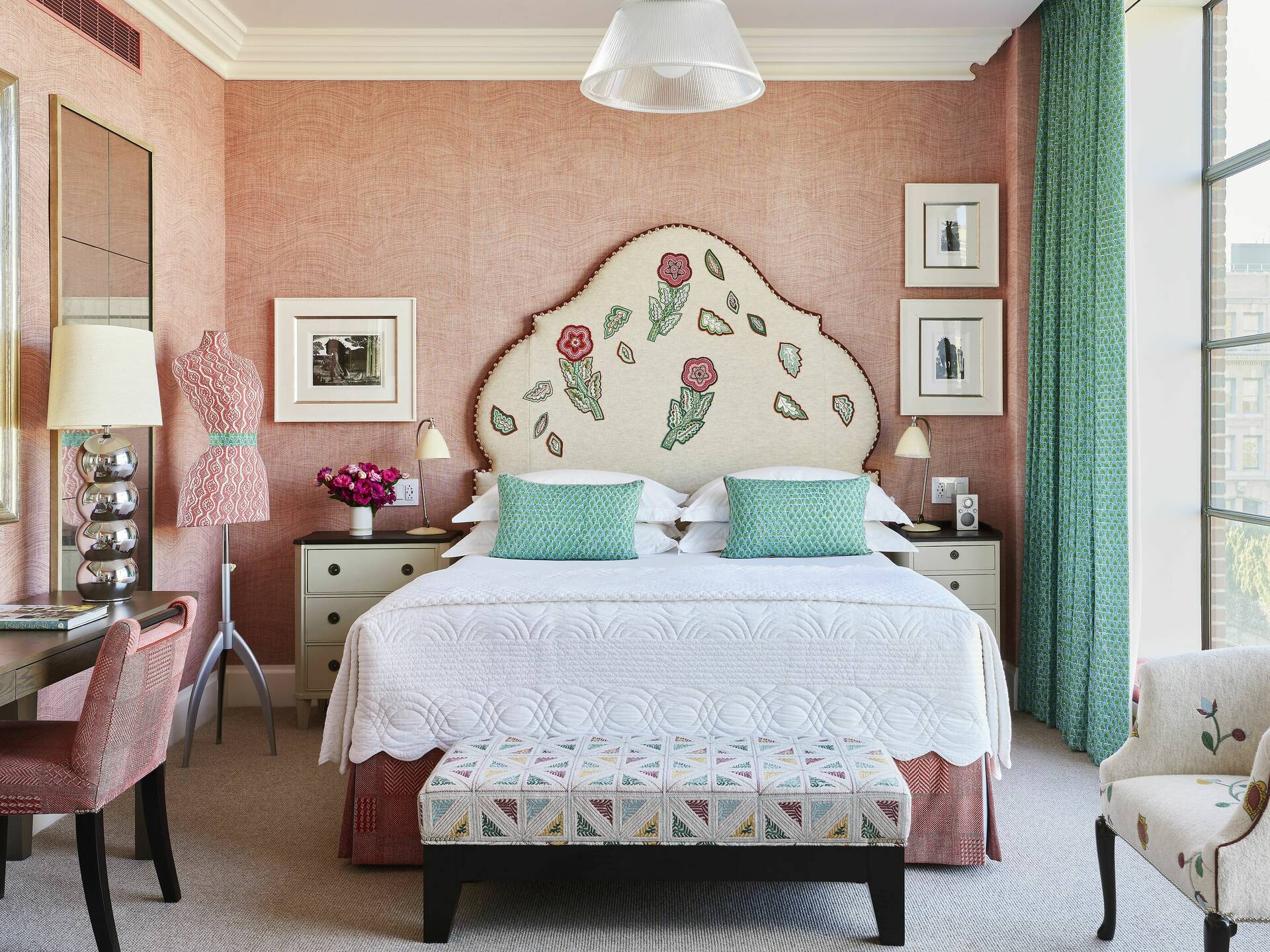 11 Best Pet-Friendly NYC Hotels | Places to Stay with Pets in NYC