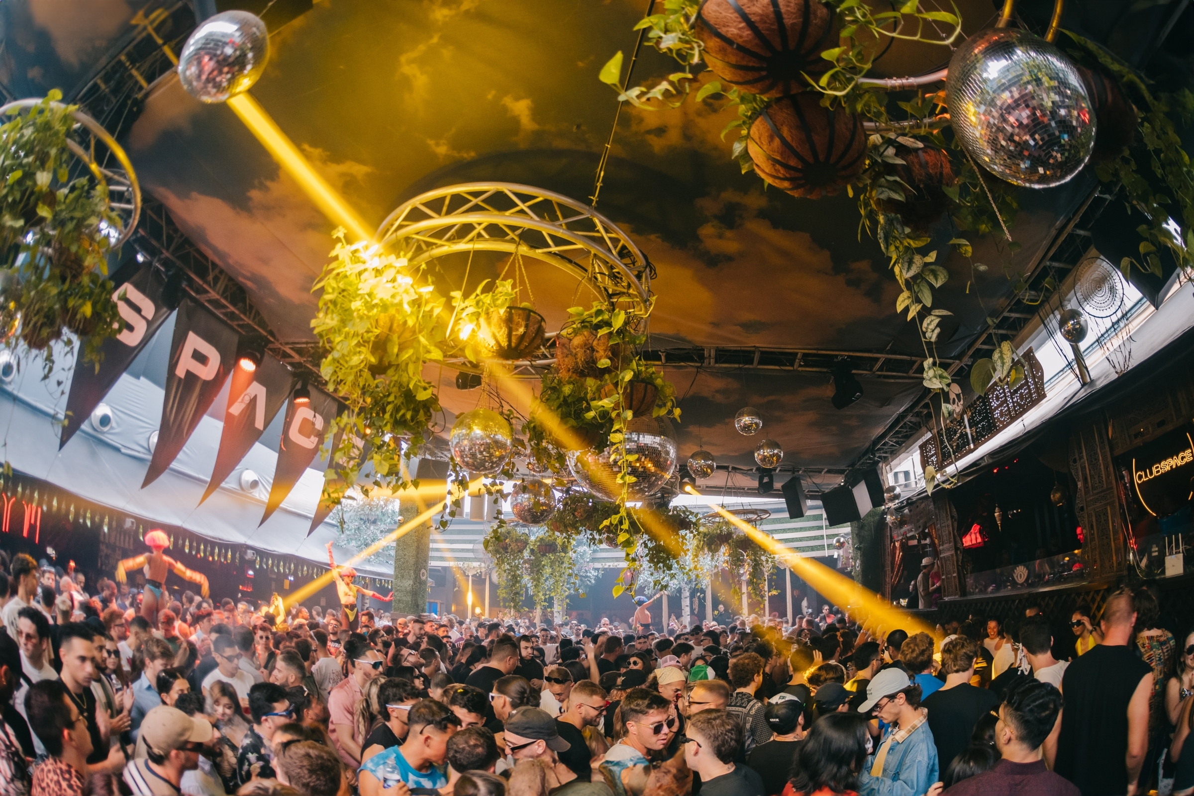 Best clubs in Miami  Miami Design Agenda