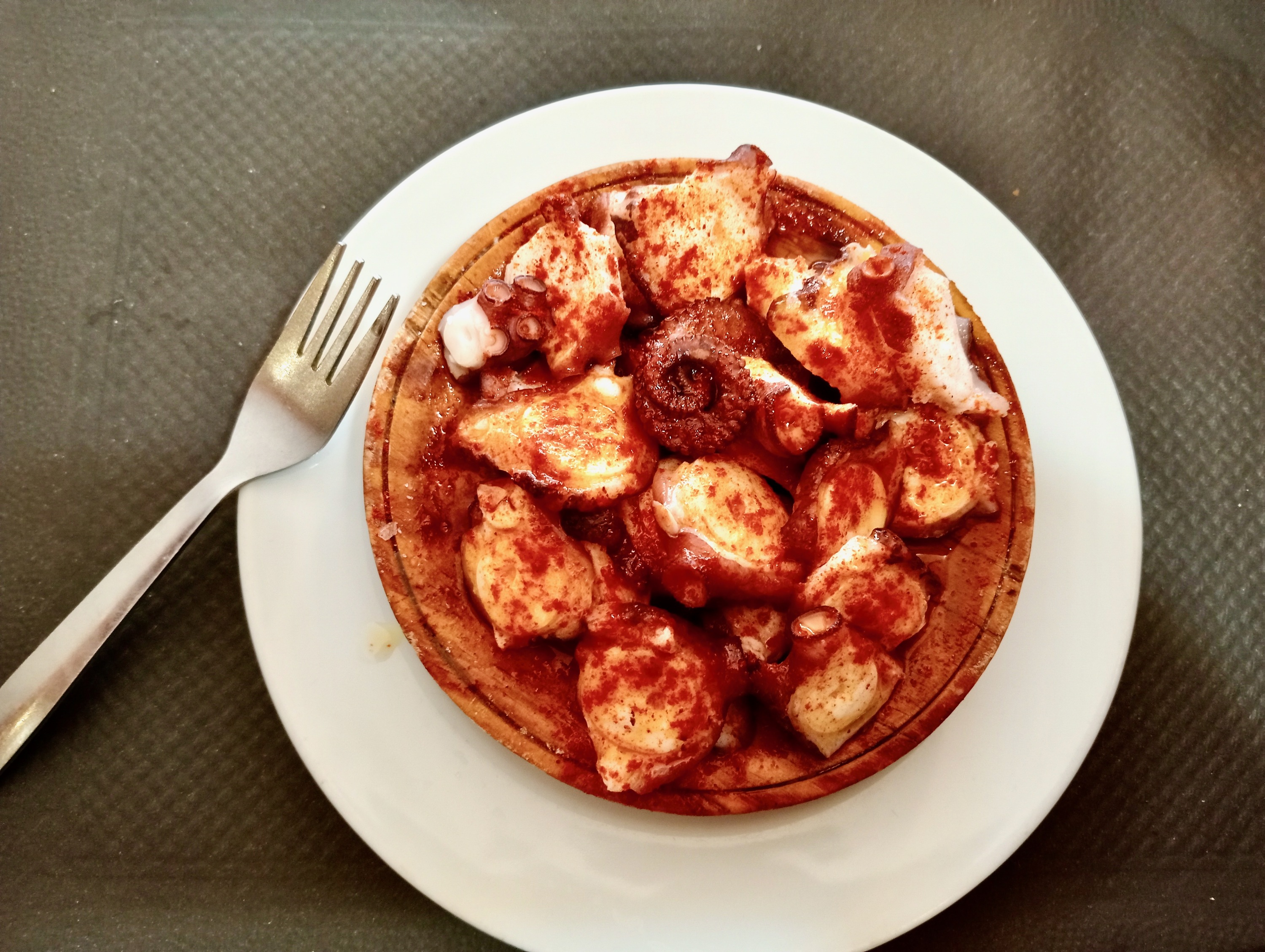 Media de pulpo a la gallega en A Garrotxa