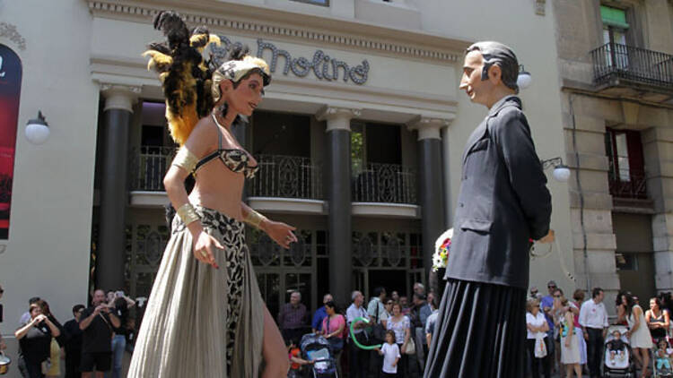 Bailar mucho en la Fiesta Mayor del Poble-sec