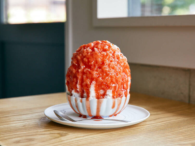 Stay cool this summer with retro-style shaved-ice maker - Japan Today