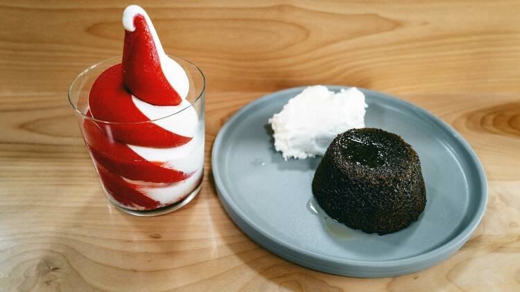 Soft serve and black sesame cake at Yang's Kitchen