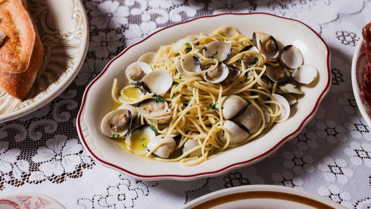 Spaghetti and clams.