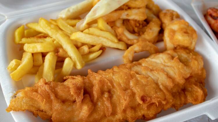 Fish’n’chips with a bridge view