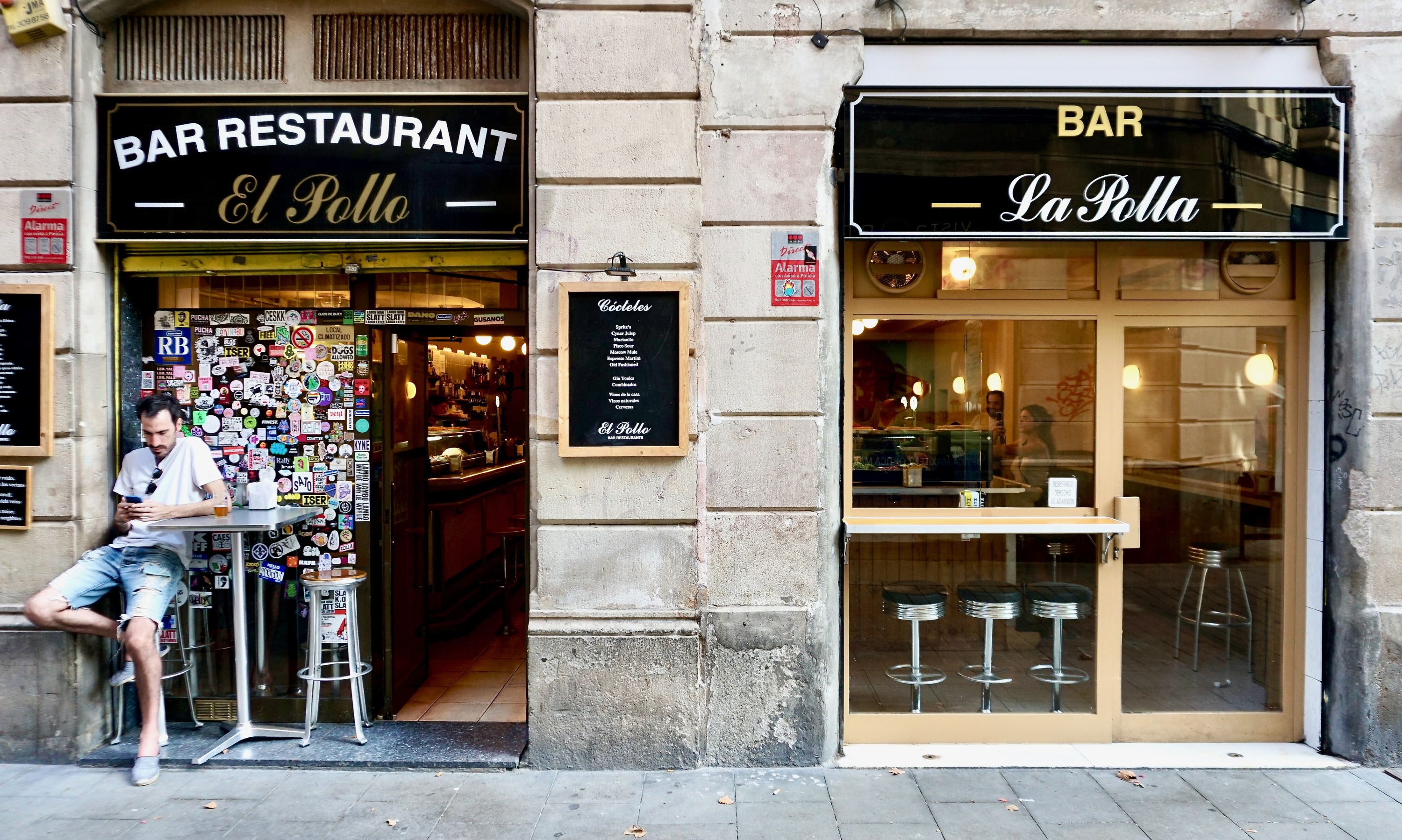 Así es La Polla: el bar favorito de Rosalía tiene una exquisita barra nueva