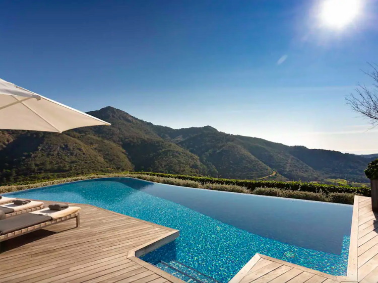 The luxe scenic villa