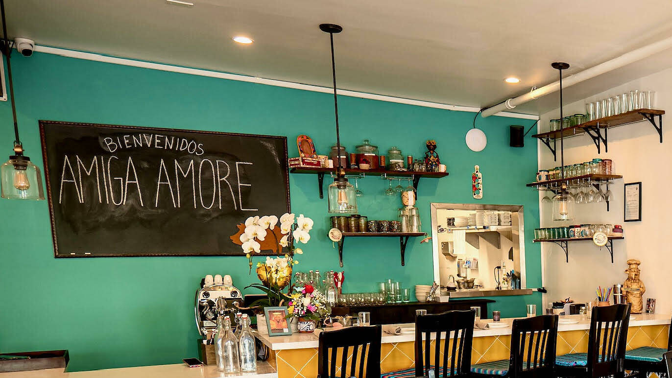 28 Best Restaurants in Highland Park for Pizza, Mariscos, Tacos