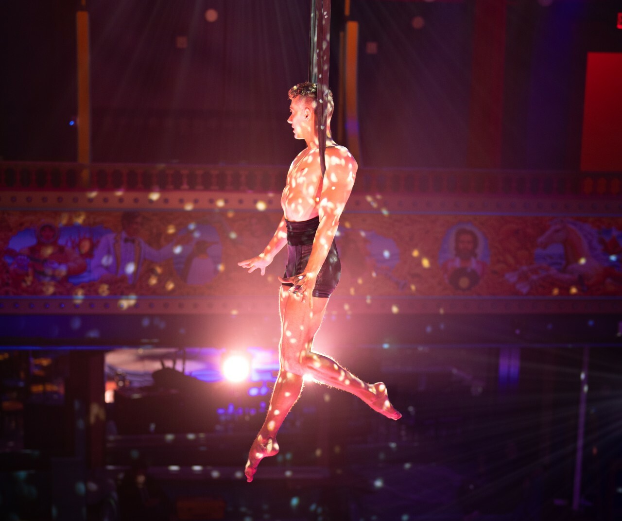 An aerialist at Spiegelworld’s The Hook in Atlantic City