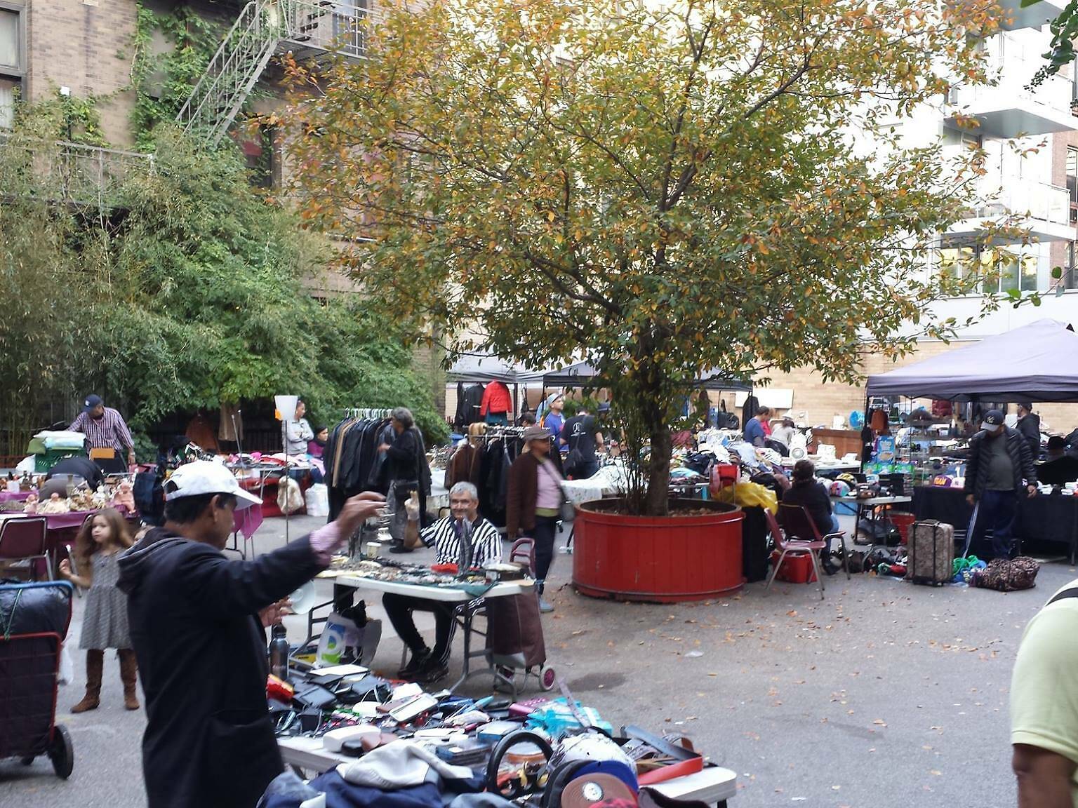 Best Flea Markets NYC Has to Offer For Vintage, Antiques and More