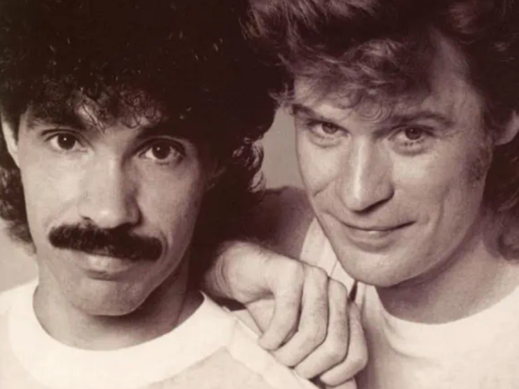 ‘You Make My Dreams’ by Hall & Oates