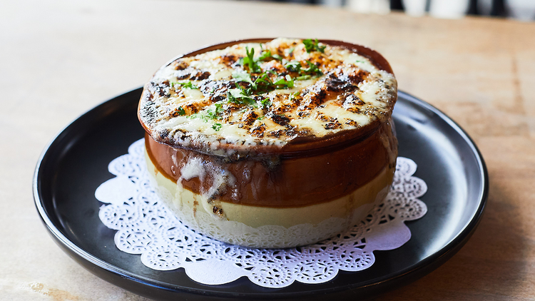 French Onion Soup (MAiSONETTA)