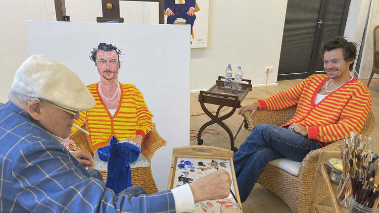 David Hockney Painting Harry Styles, (With Portrait of Clive Davis) Normandy Studio1st June 2022Photo: JP Gonçalves de Lima 