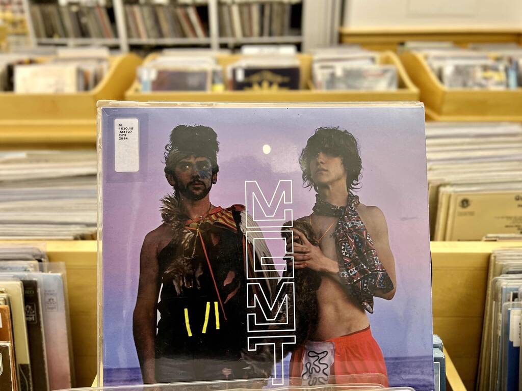 9 Free Things You Can Get With a Chicago Public Library Card