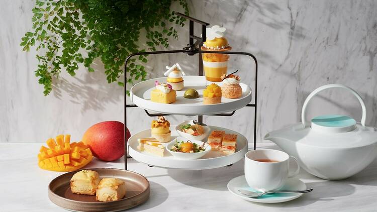 Mango Afternoon Tea at Four Season Hotel Tokyo at Otemachi