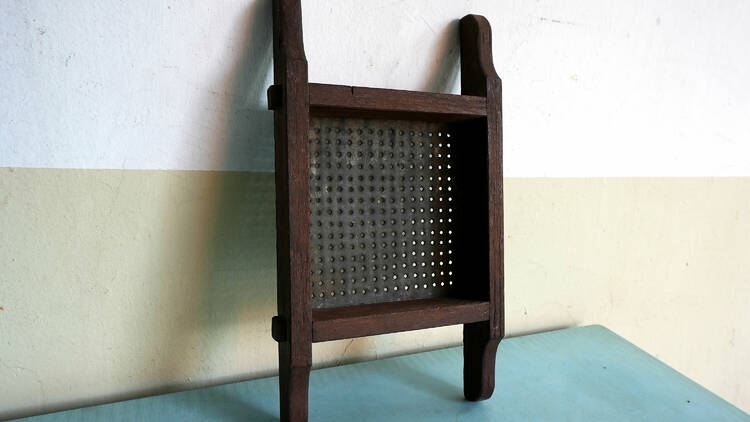 Item #5: Cendol wooden mould