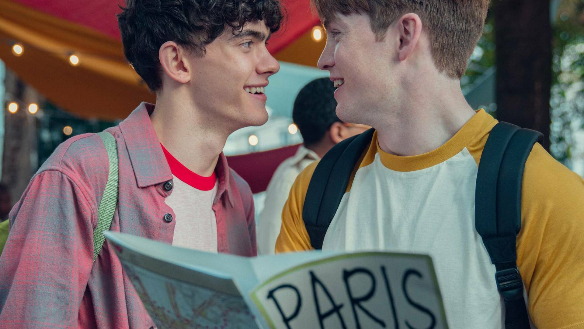 Where Was Heartstopper S2 Filmed? Filming Locations in Paris and Kent ...