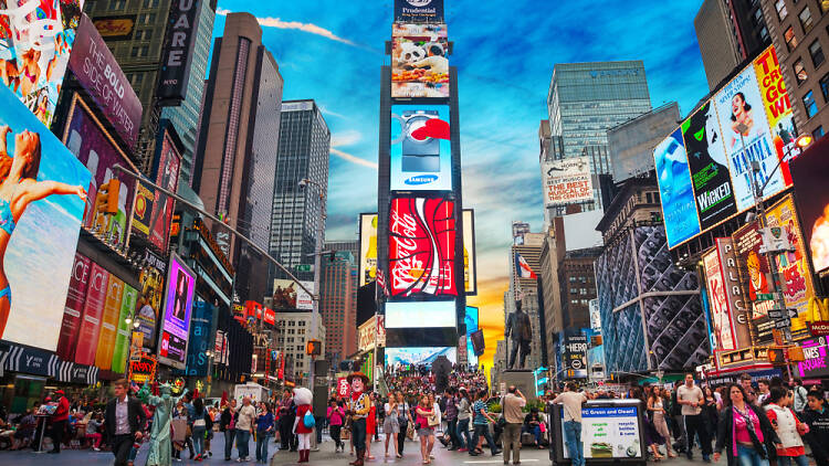 8 things Times Square would say if it could talk