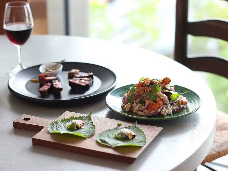 福岡で人気の民族料理店「モンアン」が新丸ビルに東京初出店