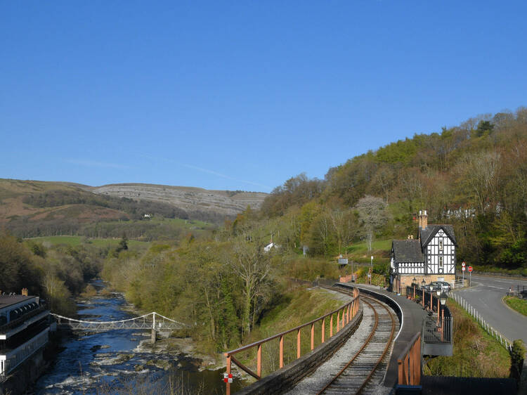 Berwyn Station, Denbighshire