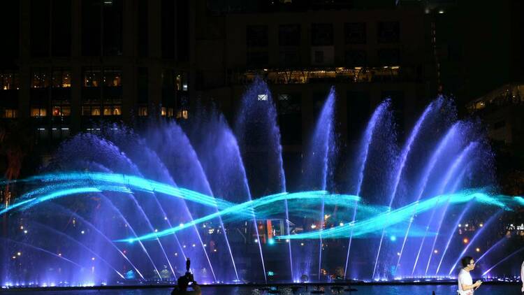 Mother's Day dancing fountain