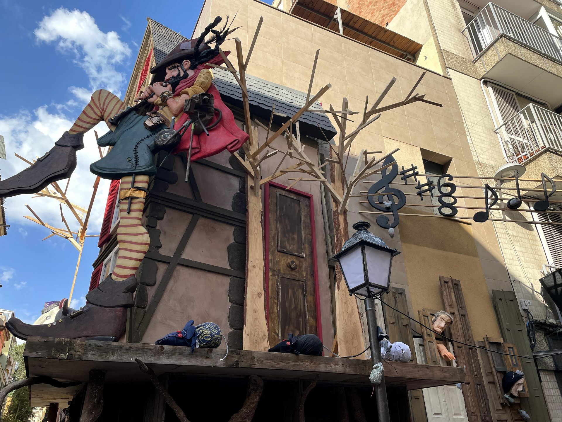 Carrer Verdi / Festes de Gràcia 2023 / carrers guarnits / Eugènia Güell