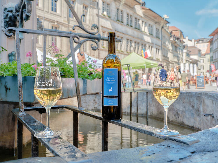 Dive into a glass of Lausanne’s finest and the city’s wine estates