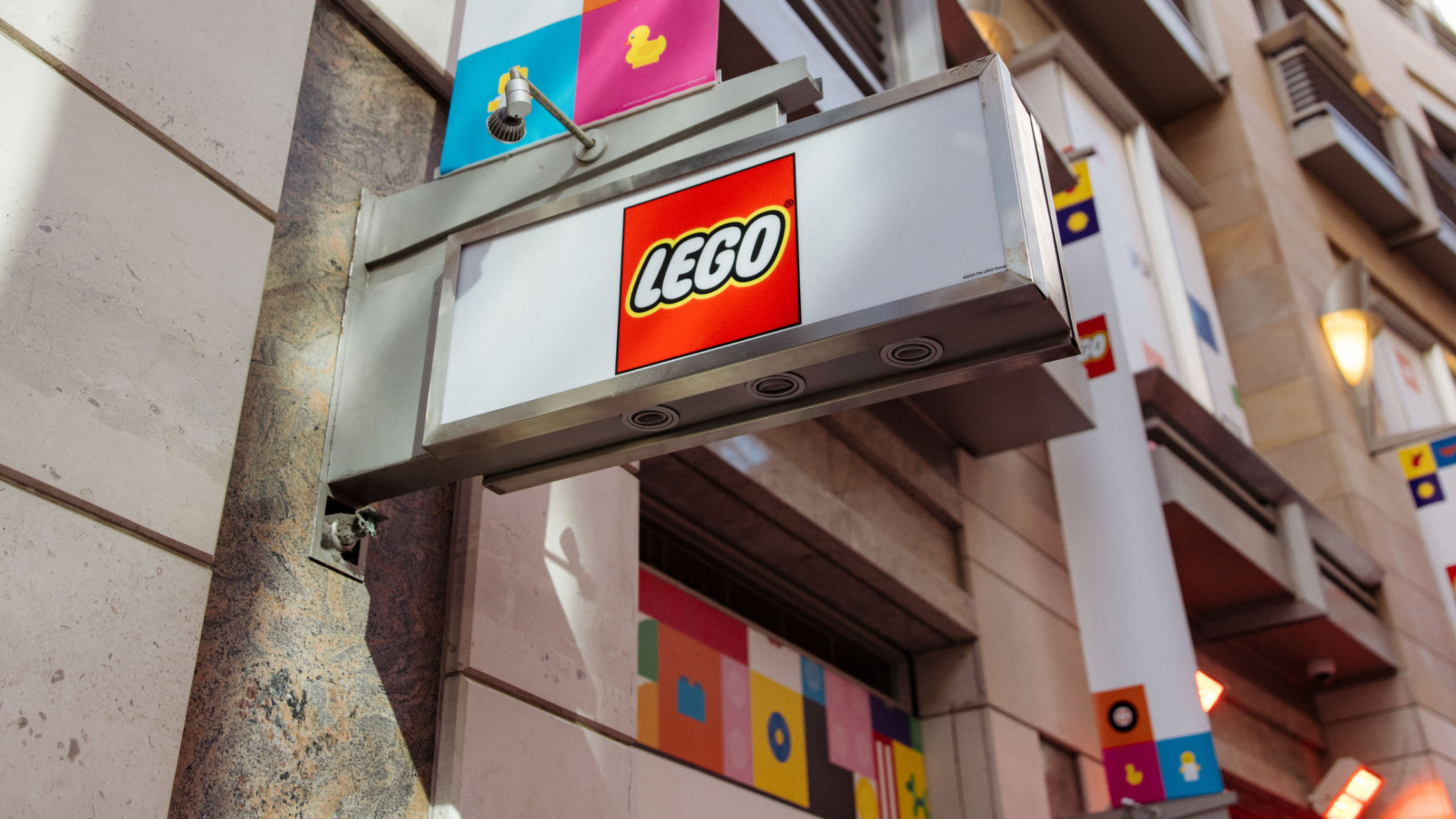 First look inside the world's biggest LEGO Store – Blocks magazine