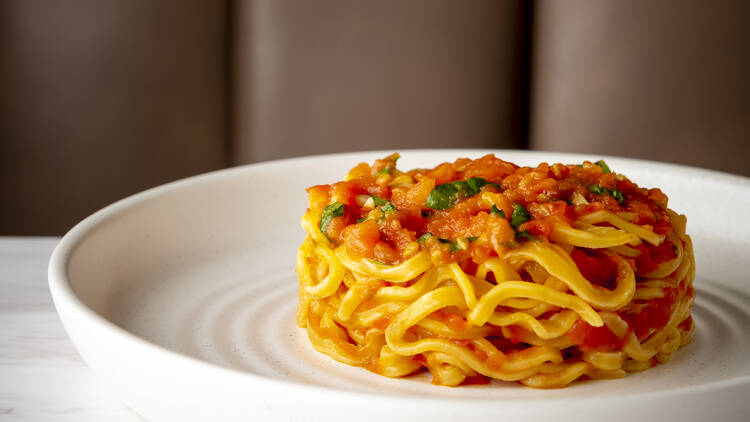 Signature spaghetti tomato basil, ¥2,200