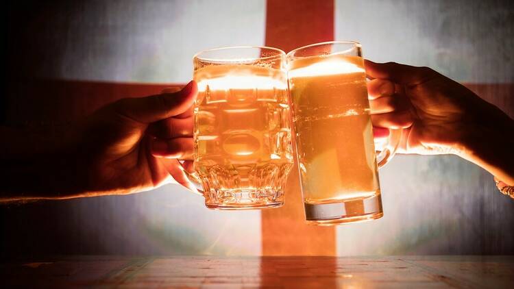 Pints of beer, England flag