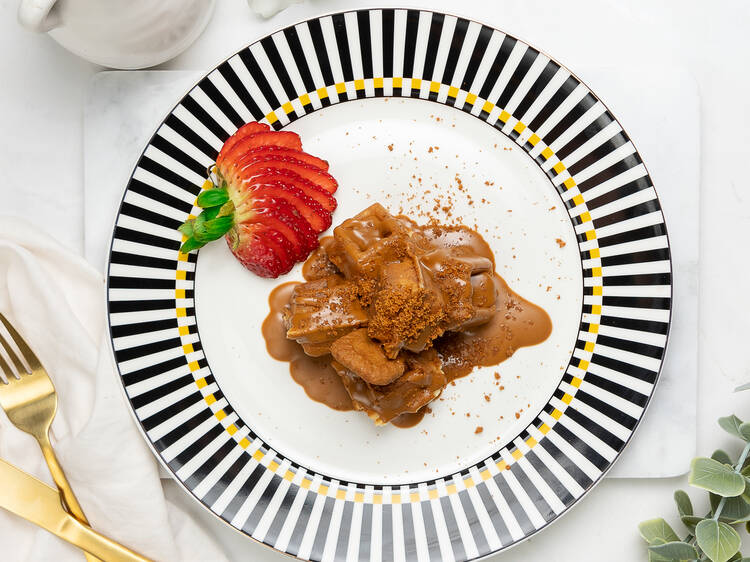 It’s a great place to indulge your dessert craving after hours It’s a great place to indulge your dessert craving after hours
