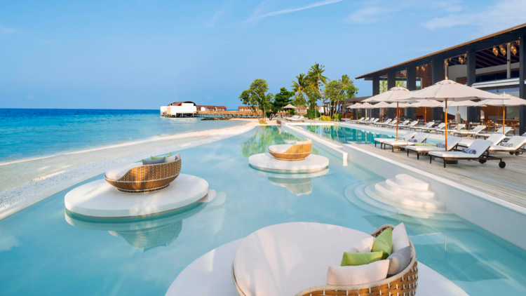 Marriott Maldives resort giveaway