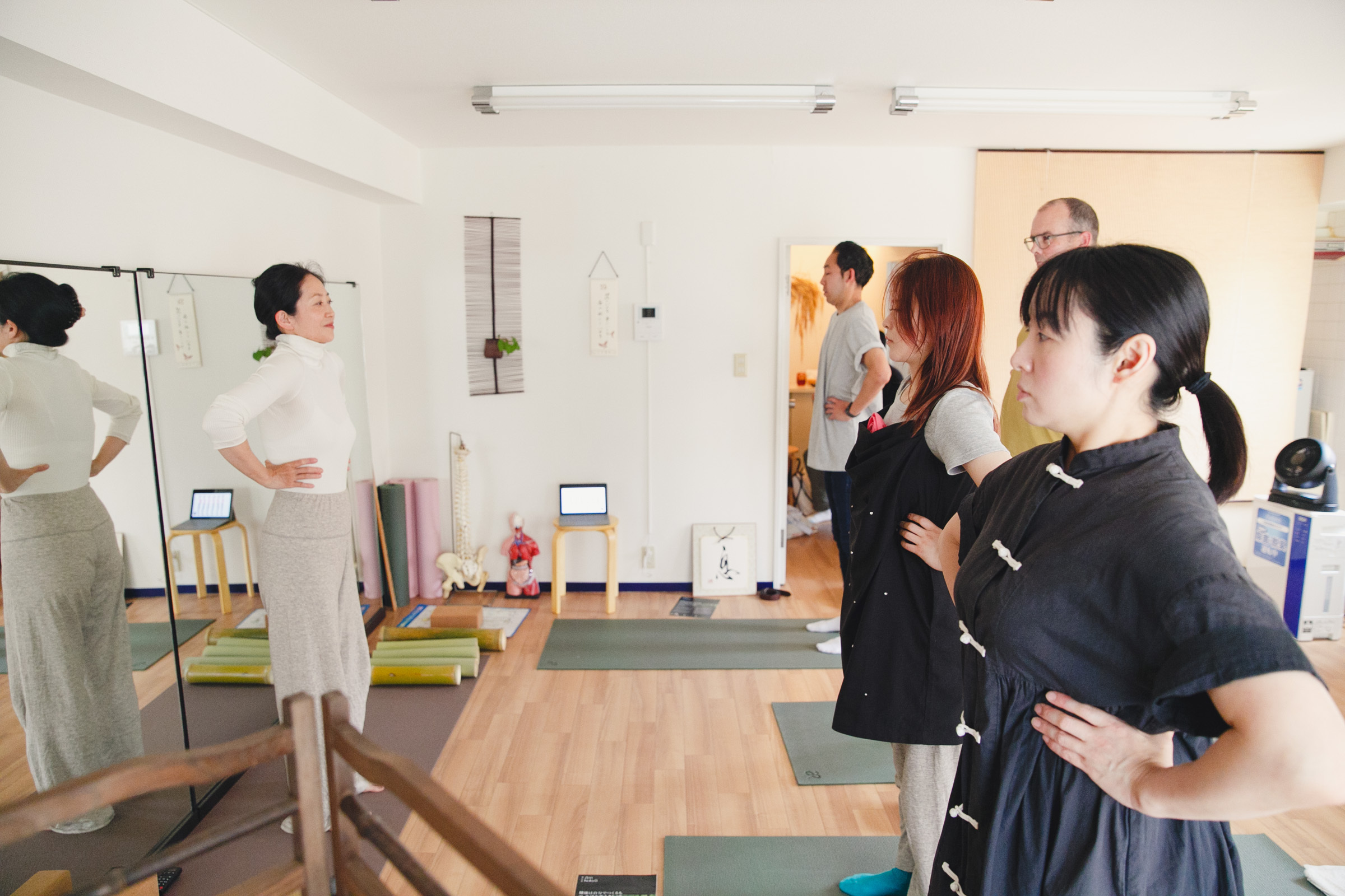 This Zen breathing will help you relax and improve your posture