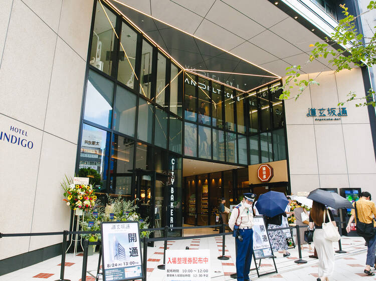 5 best restaurants and shops at the new Dogenzaka Dori in Shibuya