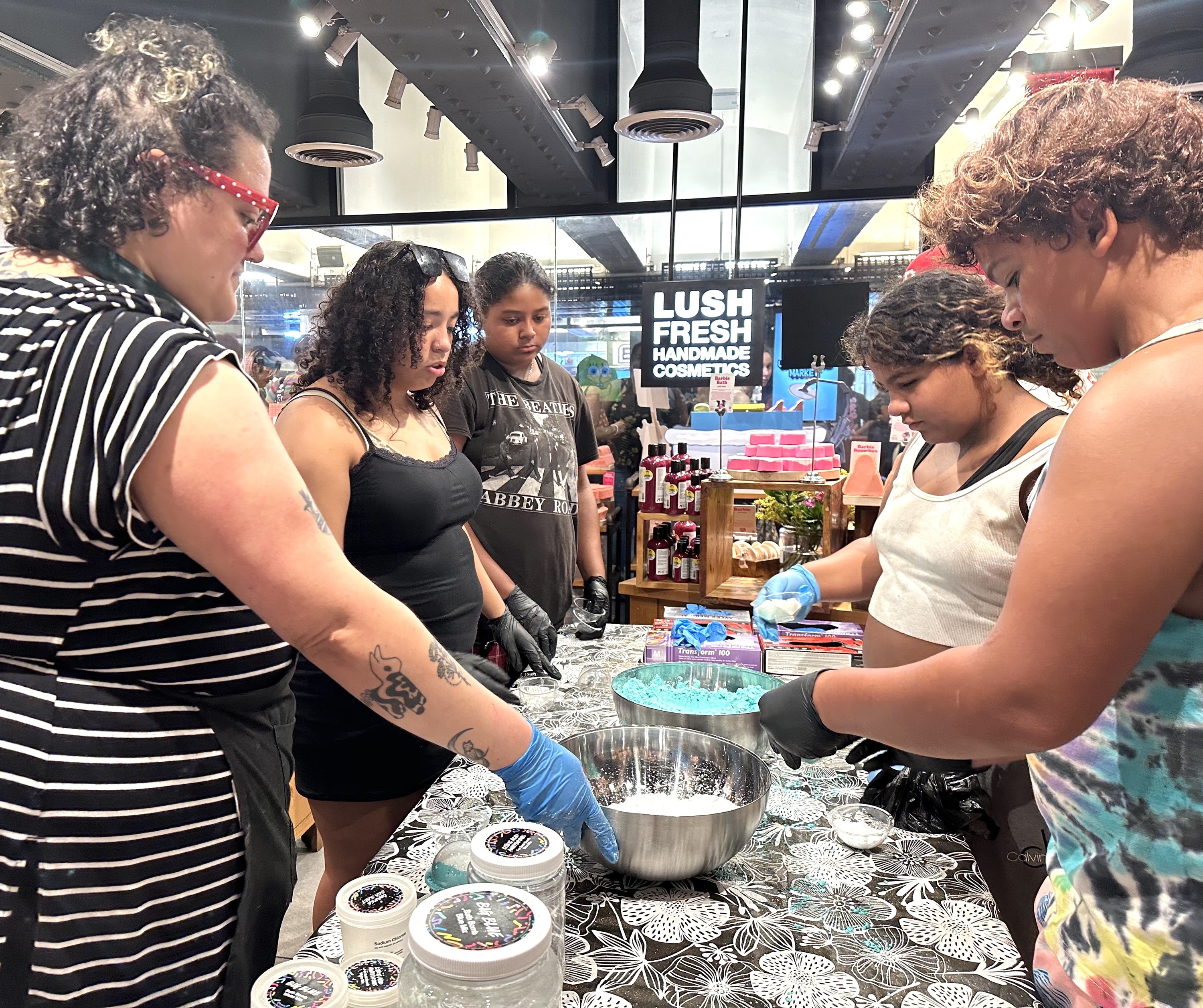 Lush in Columbus Circle is hosting DIY bath bomb workshops