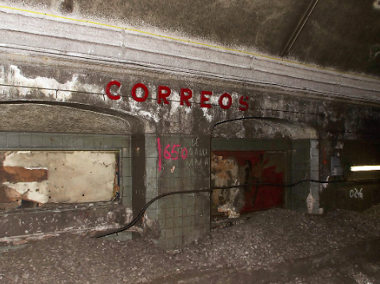 Las estaciones fantasma de Barcelona se podrán visitar por la celebración de los 100 años del metro