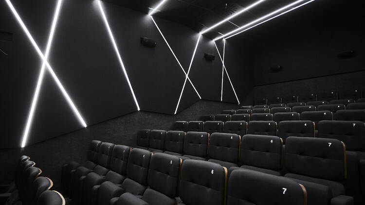 Cines Embajadores