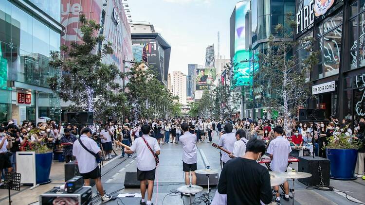 Cheer on local performers at Siam Square