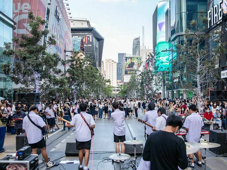 Cheer on local performers at Siam Square