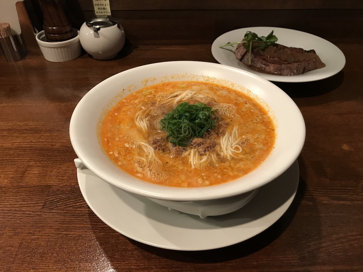 鳴龍